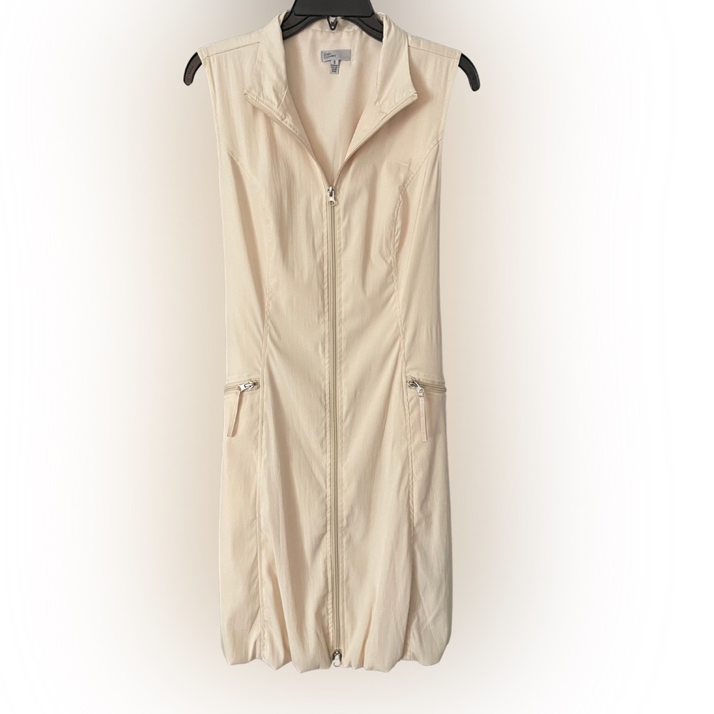 Linea Domani Dress with Bubble Hem Women's Zippered Front with Pockets
